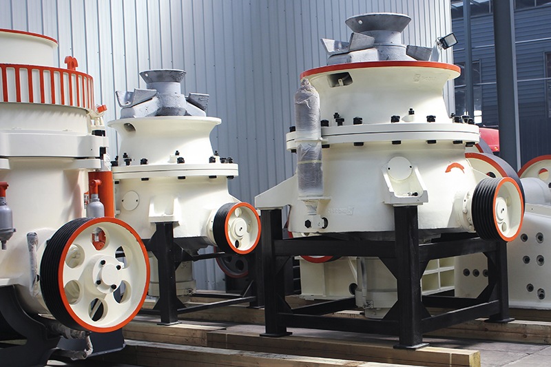 單缸液壓圓錐破碎機(jī).jpg 單缸液壓圓錐破碎機(jī).jpg