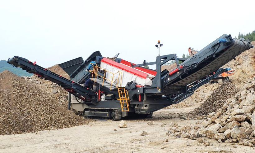 履帶移動式重型篩分站.jpg